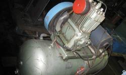 Binks 80 Gallon Air Compressor: Model 33-1036
3 Phase
200 PSI
64" L x 24" W x 50" H
$ 800
Call 716-484-4160.