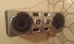You are looking at a Pair Sony SS-EC50 Home Audio Bookshelf Speaker System
RMS Power: 50
Color: Black/Silver/Grey
Condition: Has some markings/graffiti on top of the speakers
50 W
Price: $50
Contact: 3477815571