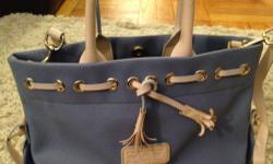 Great condition blue leather purse with white accents. Orig 300. Detachable strap.
This ad was posted with the eBay Classifieds mobile app.