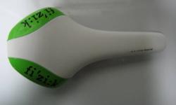 NEW FIZIK ANTARES, MANGANESE RAILS SADDLE WHITE WITH GREEN REAR QUARTERS.
$70. This saddle came off of a new Cannondale Supersix Evo Red that I just got and swapped the saddle out.
