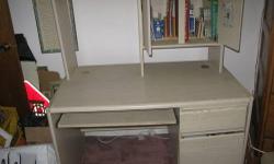 DESK DESIGNED FOR COMPUTER AND MONITOR--
TOP IS 41X12 23' HIGH
BOTTOM IS 44X27X29" HIGH
EXCELLENT FOR HOME OFFICE OR WORK STATION.
DRAW S AND BOOK SHELVES
SLIDING KEYBOARD SHELF
CALL JERRY 313-57545
IF YOU SEE THIS POST THE ITEM IS STILL AVAILABLE