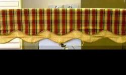 1 Brand CUSTOM MADE CORNICE
BEAUTIFUL COTTON PLAID WITH GOLD TRIM &BRAID
102"WIDE X 16"LONG X 4"DEEP
CUSTOMER ORDERED AND NEVER PICKED UP
FULLY LINED MOUNTED ON BOARD AND READY TO INSTALL
THIS IS A VERY HIGH QUALITY VALANCE THAT WOULD LOOK GREAT OVER THAT