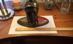 Bronze Bust of Dante'. Circa 1920's made by the Pomeian Bronze Co. (NYC). Pompeian Bronze Co was established in the early 1920's ... forming from the earlier Galvano Bronze Co (established 1889). Both NYC companies.
Piece is 9" tall X 11" wide X 6" deep.