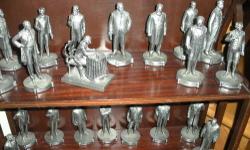 LOT OF 21 OF THE WALT DISNEY PRODUCTIONS HALL OF PRESIDENTS BOTTOMS ARE MARK CALHOUNS PEWTER AND THERE IS A SIGNATURE BUT I CANT MAKE IT OUT JAMES MADISON IS SITTING AT A DESK AND THE SIZE IS 3'1/2 TALL AND THE REST ARE 5'1/4'TALL