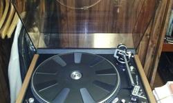 A DUAL model 1246 fully automatic, belt drive turntable.
With an Audio Technica cartridge, with a brand NEW upgraded
ATN-12XE {elliptical} top quality elliptical stylus.
A top line, entry level high end turntable.
The combination of the table and AT