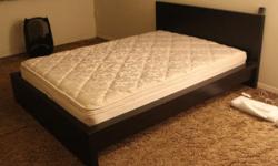 Up for sale is this comfortable full size mattress, I used for quite a while. I still have its original receipt (can be seen in the images). I am finally selling this after completing my MBA. I have to move back to my home country and don't need this