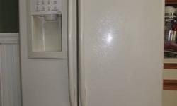 GE Profile Artica Side by Side Refrigerator 25.6 Total cu ft.,Bisque or Bone Color, Water and Ice on the Door, 3 Climate drawers, Adjustable and Spill proof Shelves. 69 1/4" H x 36" W x 33" D Very Good condition, scratched on side. 5 years old with a 5