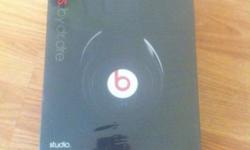 Up for sale is my Like new Genuine Beats By Dr. Dre Studio Monster Headphones MH OE WH 129438-00 with box and accessories
Slightly used in like new condition, Comes With all the items that you see in photos below
This item is slightly used but it is adult