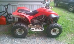 Honda 250 4-Wheeler, body is a 2002 250, motor is a 91 250, looking to trade for another 4-Wheeler, or a dirt bike, or possibly a snowmobile or seadoo . . . needs a new sprocket & the shaft that holds sprocket on (as you can see in picture we have tried