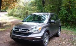 2011 HONDA CRV - LX AWD BUY IT NOW TODAY
AUTOMATIC
ALL WHEEL DRIVE
MILEAGE 26813
RUNS AND DRIVES NICE STILL SMELLS NEW
Has crack in windshield passenger side
NADA SPECS FOR THIS VEHICLE
Engine Specifications
Engine Horsepower Torque
2.4L Gas I4 180 @ 6800