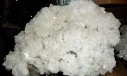 Beautiful Huge Pink Halite with Excellent Quality Crystals. You are looking at a very nice, huge Cluster of pink halite collected from the brine pools of Searle?s lake in Trona, California. The piece measures 11 inches Wide, 7 1/2 inches Tall and 4 1/2