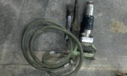 Industrial strength air hammer.
SULLAIR
5-6' HOSE & 2 hammer bits.
Needs collar for bits...but works great!
$100 OBO