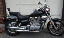 Here for sale is an awesome custom painted 1992 Kawasaki Vulcan 1500. The engine fires right up and runs strong. It is a 4 stroke V-Twin 1500cc. This bike is powerful and not recommended for the novice rider. Transmission is strong and shifts smoothly.