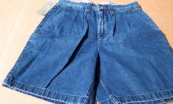 Knightsbridge Men's Denim Shorts
Size: 30
100% Cotton
Machine Wash & Dry
New & Never Worn