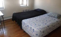 LARGE ROOM FOR RENT IN A TWO FAMILY HOUSE TOP FLOOR. SH,ARE KITCHEN AND BATH WITH ONE PERSON. THIS IS LOCATED
NEAR THE #2 AND 5 TRAINS.SHOPPING MALL AND MORE, CALL FOR SHOWING 718-564-3065