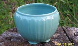 For sale is a plant bowl, light blue in color. It fits any standard size round pot (hanging pot) that can be purchased at Wal-Mart or other home improvement store.
Asking price is $5, and buyer must pay CASH at time of purchase.