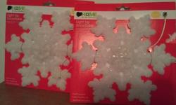 Set of two light up snowflakes for your display indoors or outside!
Fuzzy and sparkling like snow on one side, the other side has the battery compartment and on/off switch.
Lights flash blue.
Uses 3 button cell batteries (included)
Distributed by Rite Aid