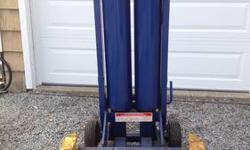 lincoln w93692 air operated vehicle end lift
low pick up height 13 1/2 inch
highlifting heighy 58 1/2 inches
