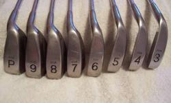 Lynx Predator Irons. 3-PW, Registered Lynx Lite Shafts, Stiff Flex, New Karma Tour Velvet Grips. Nice! Serious inquiries only. Will remove when gone.
? Perimeter weighting provides forgiveness on off-center hits
? Weight is placed towards the heel on mid