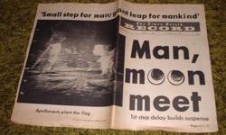 ?MAN LANDS ON MOON?
ORIGINAL COMPLETE ISSUE OF THE NEW YORK DAILY NEWS PAPER JULY 21, 1969 10 CENTS
CONDITION: EXCEPT FOR AGE IT APPEARS TO BE IN ALMOST MINT CONDITION
SIZE : 11? X 15? X Â½?
SHIPPING WEIGHT: 2LBS