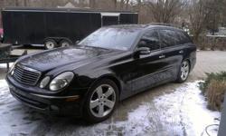 2004 Mercedes Benz E500 4 matic wagon
Heated-ventilated seats, leather interior, Harmon kardon audio with cd changer, drive dynamic seats, power liftgate, 3rd row seat, dual power seats, moonroof, xenon headlights