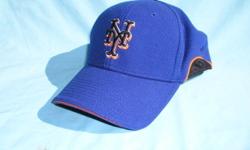 Mets Officially Licensed Authentic Batting Cap
The item that I am selling is a size Large New York Mets Authentic Batting Practice Cap from New Era. This hat is made with a performance fit mesh fabric. This tech fabric forms a vapor management system that