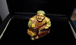 NETSUKE 1800-1820
COLLECTION OF JAPAN CULTURE
- MATERIAL: BONE
- WEIGHT: 79.0 GR
- SIZE: 2.2 x 1.8 INCH