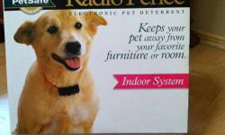 PETSAFE TRAINING SYSTEM....
Radio Fence Electronic pet deterrent.
NEW Never used it, everything in box.
I purchased this system and payed around $240.
I payed for "two" cat collars, more $$'s.
Just set up the transmitter anywhere in your home you don't