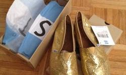 Brand New In Box. Tom's Shoes Gold Glitter Size 7.5 Women's. Cash Only. Pick Up Only. Midtown West
