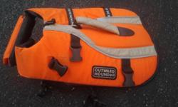 I have an Outward Hound Dog Life Jacket that is brand new. Size is ....Small-15 to 25 lbs with a Girth of 19"-24". I had two and this is an extra one.. Call 315-945-2150 or email...
These life jackets sport high visibility colors, multiple reflective