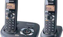 INCLUDES:
1 Panasonic KX-TG2257 Digital Cordless Phone Handset
1 Panasonic KX-TG2257 Digital Cordless Phone Base
1 Panasonic Battery
1 120 Volt Charger/Adapter
1 Phone Cable
1 Wall Mount Attachment
FEATURES:
2.4GHz digital technology, Caller ID 3-Line