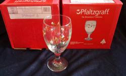 Pfaltzgraff Winterberry Iced Beverage Glasses, Set of 4
Winterberry is the holiday classic that brings this timeless motif to life in elegantly sculpted dinnerware & serveware, beautiful glassware and joyous giftware. The graceful stem on each of these