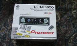 Pioneer DEH-P3600 AM/FM CD In Dash Receiver in box with wires like new can demo for you Text or Call 845-570-7466