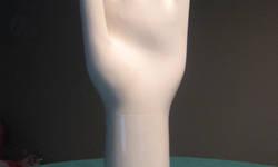Vintage rubber glove mold, size 8, made by General Porcelain, Trenton, NJ, Aug. 4, 1978. 4 in. rim. Excellent condition. Great conversation piece.