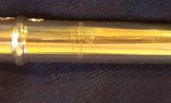 Powell Flute, LB, STH, 14K lip and riser
Serial Number: 1384
A professional instrument in perfect condition!