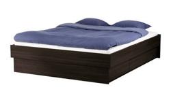 Queen size IKEA OPPDAL bed frame with storage + memory foam mattress. The bed frame comes with four storage compartments on the bottom (see pics), very sturdy, it is in very good condition, rarely used.
The mattress is high quality memory foam from IKEA.