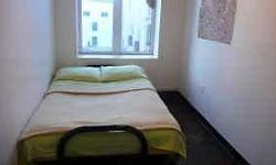 Vacant Rooms Adjoining To Many Trains
Presenting clean & safe, furnished or unfurnished rooms,
in countless exceptional locales of NYC.
Own entry, use of kitchen facilities, fresh carpet, near
subways/buses, cable TV and internet service at no charge.