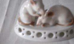 Beautyful Figurine of 2 Mice Exelent Condition Reg. Price 299.00