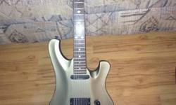 Great guitar, barely used. Had a brand new price of over 500. However there are some small chips in the paint around the edges. Only noticeable on close inspection. Check the pics. Comes with schecter guitar case
Will deliver to anywhere in the rochester