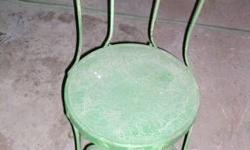 ANTIQUE SET OF FIVE SODA FOUNTAIN CHAIRS
USED COLLECTIBLES