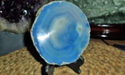 Slice Agate-Blue/White Rainbow. Polished on Front Side only. Very Unique and as Perfect with Perfection. Excellent Specimen to add to your collection. Origin: Brazil. Measurements 4 1/2" Tall x 4 1/8? Wide and 7/8? Thick. Price $65.00 Shipping and