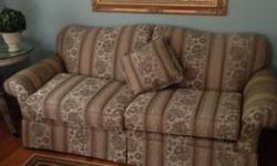LIVING ROOM SOFA AND CHAIR. BRAND NEW. NEVER USED. FROM RAYMOUR AND FLANNIGAN.
SOFA IS 84 LONG
CHAIR IS 41 WIDE
COMES WITH COMPLEMENTARY FRAMED WATER COLOR!