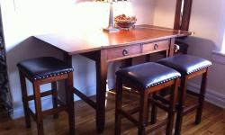 For sale is thus beautiful solid oak high table with four stools. Used but in great condition.
This ad was posted with the eBay Classifieds mobile app.