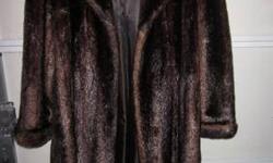 Beautiful Brown Terry Lewis Classic Luxuries Faux Fur Coat Size L/XL, Very Warm, Great Condition. Have a good day.