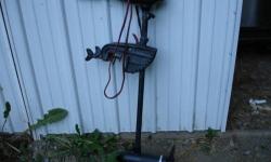 trolling motor 30 lb. th. very good cond. see photos. battery like new will work for six or seven years call 607 22five 490four Bob