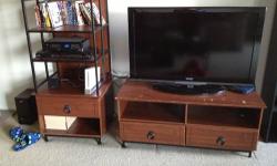 $50 OBO. Wooden, 54" x 44" x 16", fits 28" old fashioned tv comfortably. Has side compartment that swings open to hold DVDs/Videos.
Available now. Must go before May 29th. MUST PICK UP. CASH ONLY.