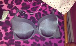 Size 36DD new styles and great condition barely used!
This ad was posted with the eBay Classifieds mobile app.
