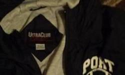 Selling a jacket
Color navy blue grey
Brand Ultraclub collection
Team sports Port Football
Size XL extra large
Condition in very good condition. Has no rips.
Price 15
Call text 3477815571