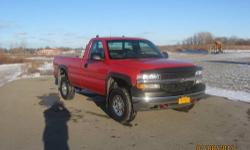*IF you are reading then it is still available*
Color: Victory Red
Engine:6.0ltr v8 Vortec Lt1 engine
Regular Cab with long box
Mileage 63,100. easy miles (Never plowed & only towed a aluminum bass boat)
*********** 4X4**************
This Vehicle was