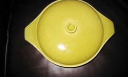 Vintage Russel Wright American Modern charteuse covered vegetable dish with slight chip on inside handle (not noticeable)-dishwasher-safe